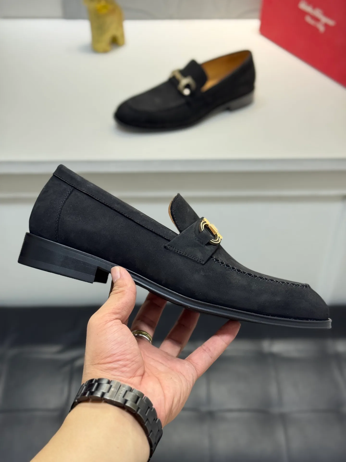 Men's shoes 💰460 Ferragamo [Ferragamo] top imported suit men's shoes 💯Original copy of the official website, product materials: selected imported embossed calfskin + luxury hardware buckle accessories ~ imported water-dyed cow 🐂 leather lining. Strong three-dimensional visual effect, original combination outsole, multiple colors available😘 Size: 39-44 (38.45.46.47 customized YS)
